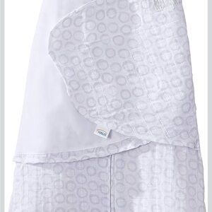 Bundle of sleepsack swaddles (including two HALO)